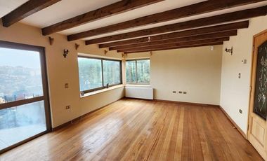 ARRIENDA casa de 6 D, en Los Almendros, Viña del Mar.