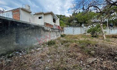En RENTA Terreno comercial de 750 m2 muy cerca de entrada Humanidades UNACH.