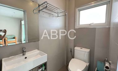 2-storey townhouse  3 Bedrooms 3 Bathrooms in East pattaya