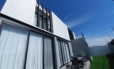 VENTA DE CASA EN CONDOMINIO LA VISTA RESIDENCIAL -LA VISTA GRAND AV, LA VISTA N. 1266 QUERETARO MEXICO