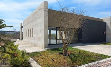 VENTA DE CASA EN CONDOMINIO LA VISTA RESIDENCIAL -LA VISTA GRAND AV, LA VISTA N. 1266 QUERETARO MEXICO