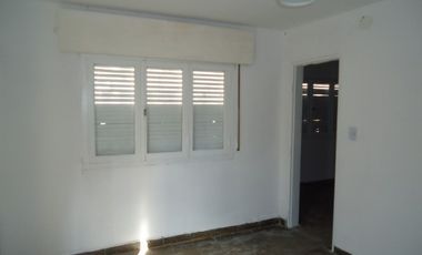 Bo Villa adela, a metros de ruta 20.
