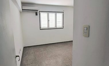 Dpto 2do P / Zona Centrica Av. Mitre 668