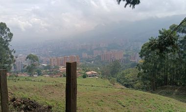 ARRIENDO de CASAS en ENVIGADO