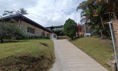 ARRIENDO de CASAS en ENVIGADO