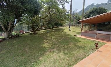 ARRIENDO de CASAS en ENVIGADO