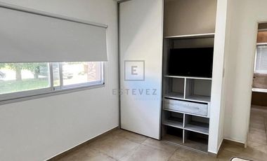 Casa en venta, 3 dormitorios y pileta. Barrio Cerrado, Escobar