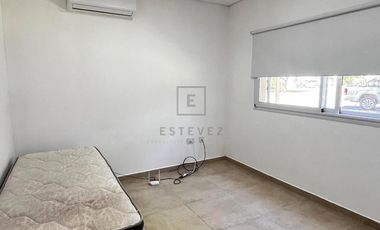 Casa en venta, 3 dormitorios y pileta. Barrio Cerrado, Escobar
