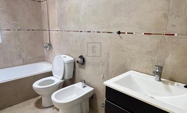 Casa en venta, 3 dormitorios y pileta. Barrio Cerrado, Escobar