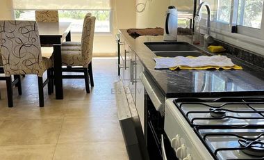Casa en venta, 3 dormitorios y pileta. Barrio Cerrado, Escobar