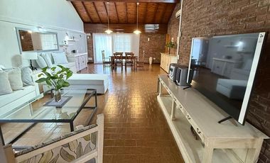 Chalet en Lomas de Zamora Oeste