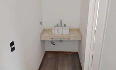 Casa en Venta frente a la plaza de juegos, 3 dormitorios. Barrio Cerrado San Matias, Escobar