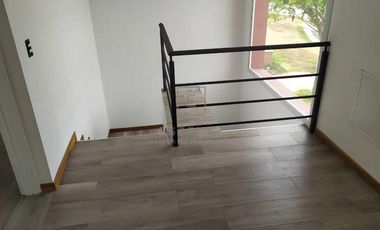 Casa en Venta frente a la plaza de juegos, 3 dormitorios. Barrio Cerrado San Matias, Escobar