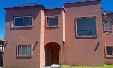 Casa en Venta frente a la plaza de juegos, 3 dormitorios. Barrio Cerrado San Matias, Escobar