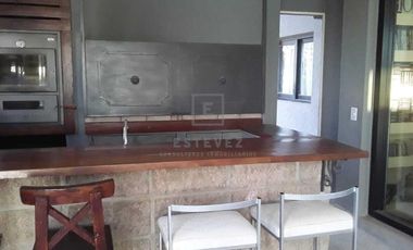 Casa de 3 dormitorios y pileta en venta, Barrio Cerrado, Escobar, G.B.A. Zona Norte