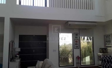 Casa de 3 dormitorios y pileta en venta, Barrio Cerrado, Escobar, G.B.A. Zona Norte