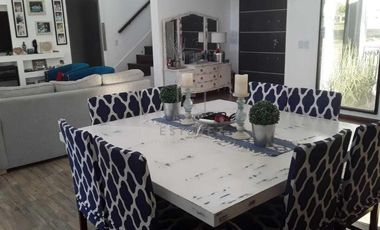 Casa de 3 dormitorios y pileta en venta, Barrio Cerrado, Escobar, G.B.A. Zona Norte