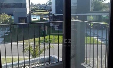 Casa de 3 dormitorios y pileta en venta, Barrio Cerrado, Escobar, G.B.A. Zona Norte
