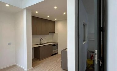 Tinogasta 2700, Casa de estilo, Reciclada íntegramente a nueva, con cochera en Villa del Parque