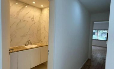 Tinogasta 2700, Casa de estilo, Reciclada íntegramente a nueva, con cochera en Villa del Parque