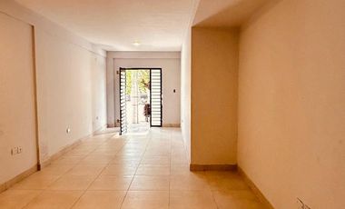 Local comercial a estrenar en Paso de los Andes al 500, Barrio El Bosque, SMT