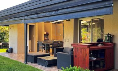 Casa  en Venta ubicado en Santa Guadalupe, Pilar, G.B.A. Zona Norte