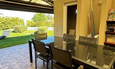 Casa  en Venta ubicado en Santa Guadalupe, Pilar, G.B.A. Zona Norte