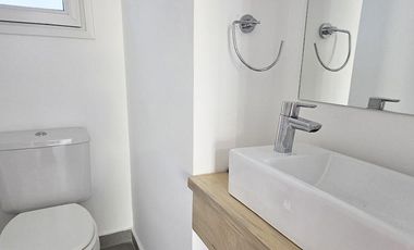 Venta Departamento 2 amb. de 66m2. A ESTRENAR! c/coch. San Isidro