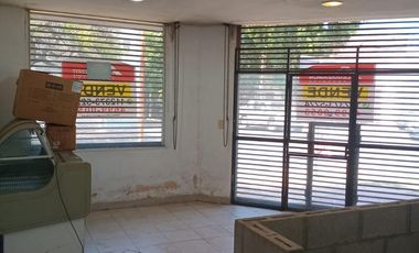 VENTA DE 3 LOCALES EN HAEDO NORTE  - ESQUINA COMERCIAL