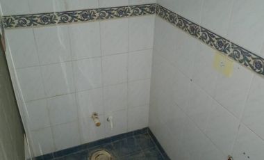 VENTA DE 3 LOCALES EN HAEDO NORTE  - ESQUINA COMERCIAL
