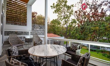 Casa de Lujo en venta en Palomar Sur