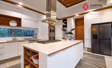 Casa de Lujo en venta en Palomar Sur