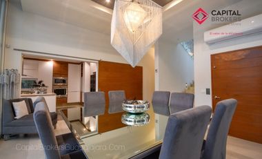 Casa de Lujo en venta en Palomar Sur