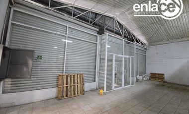 Bodega con Local Comercial en Renta