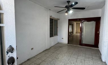 CASA EN VENTA EN COL. LAS PUENTES SECTOR 10, SAN NICOLAS DE LOS GARZA, N.L.