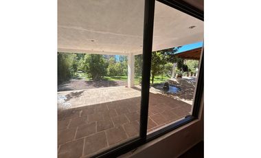 Casa en renta en los lamos Valle de Bravo