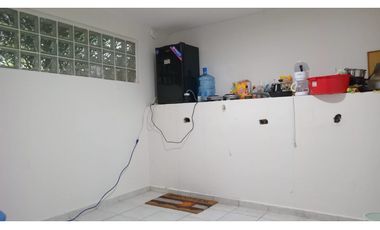 ANCON / LOS RIOS / 3 HABITACIONES / VACIO / CERCADA / 834 M2