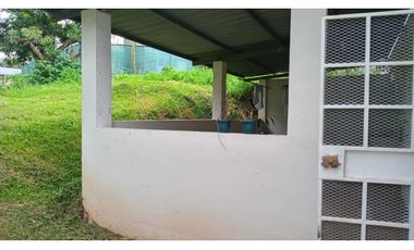 ANCON / LOS RIOS / 3 HABITACIONES / VACIO / CERCADA / 834 M2