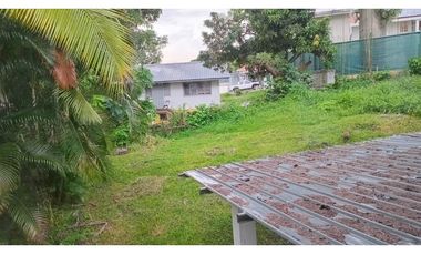 ANCON / LOS RIOS / 3 HABITACIONES / VACIO / CERCADA / 834 M2