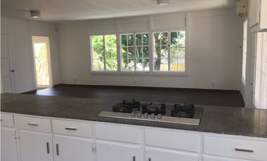 ANCON / LOS RIOS / 3 HABITACIONES / VACIO / CERCADA / 834 M2