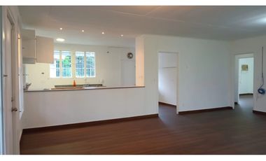 ANCON / LOS RIOS / 3 HABITACIONES / VACIO / CERCADA / 834 M2