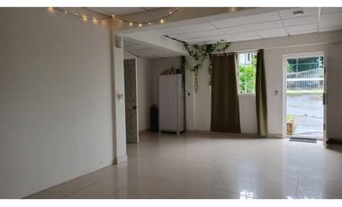 ANCON / LOS RIOS / 3 HABITACIONES / VACIO / CERCADA / 834 M2