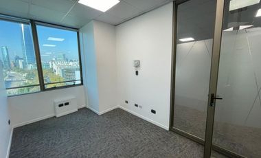 ARRIENDO Oficina de 272m2 con terraza, Metro Pedro de Valdivia