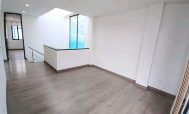 Arriendo casa en conjunto cerrado Cota $ 4.000.000