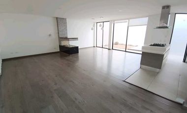 Arriendo casa en conjunto cerrado Cota $ 4.000.000