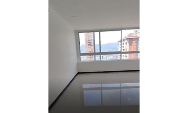 APARTA OFICINA  MEDELLIN POBLADO SECTOR PALMAS  PISO MEDIO