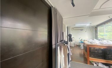 APARTA OFICINA  MEDELLIN POBLADO SECTOR PALMAS  PISO MEDIO