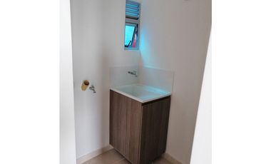 ACSI 1156. Apartamento en arriendo Madrid, Azul celeste