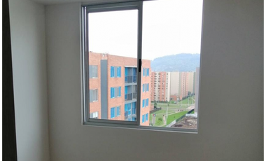 ACSI 1156. Apartamento en arriendo Madrid, Azul celeste