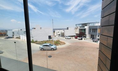 Casa en Venta en LOMALTA TRES MARÍAS con casa Club